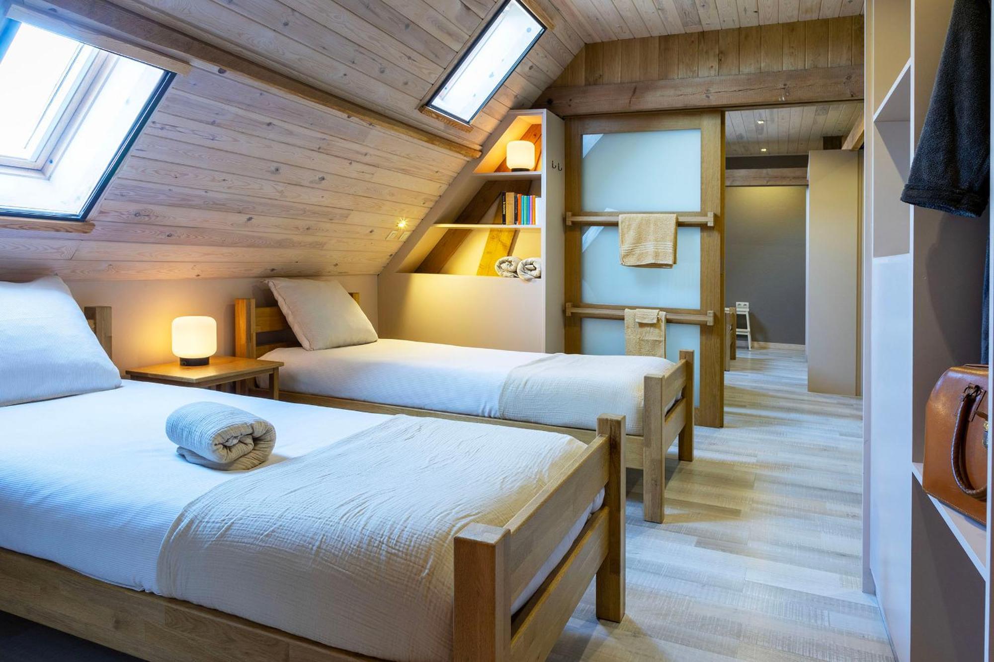 Holiday Home 'T Hof Der Witte Damen Veurne Rum bild
